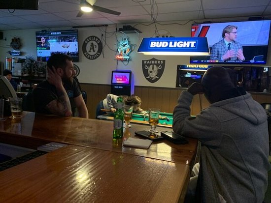 Bar and Pool table