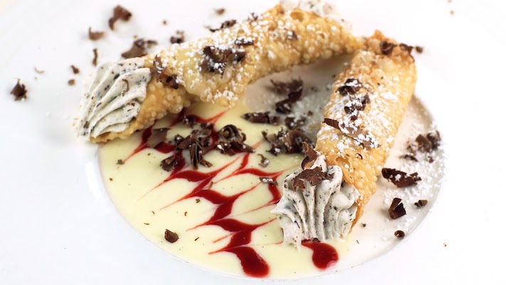 CANNOLI